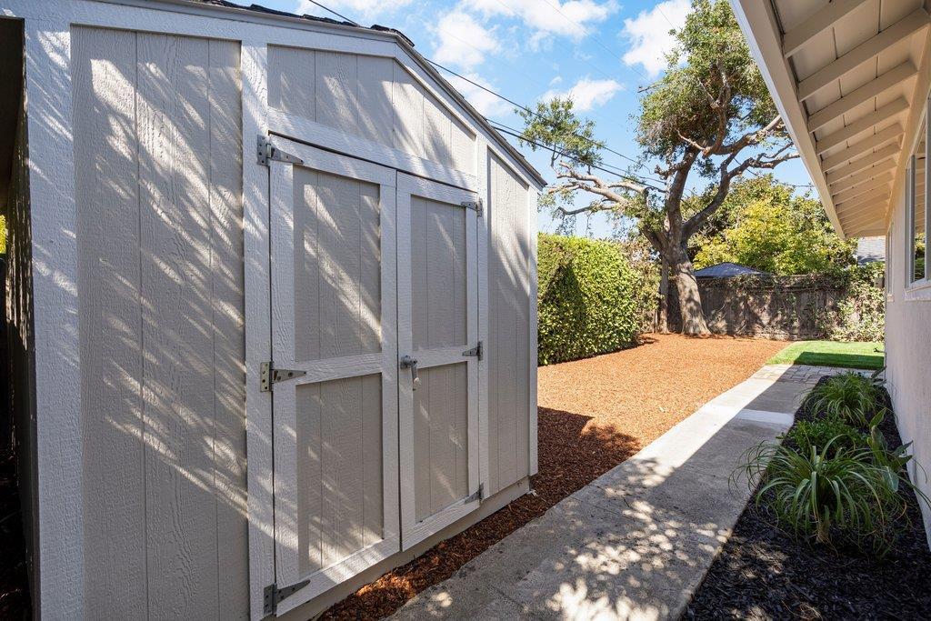 117 Hollycrest Drive photo 39