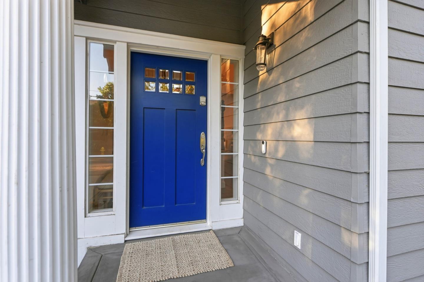 1689 Walters Avenue photo 2