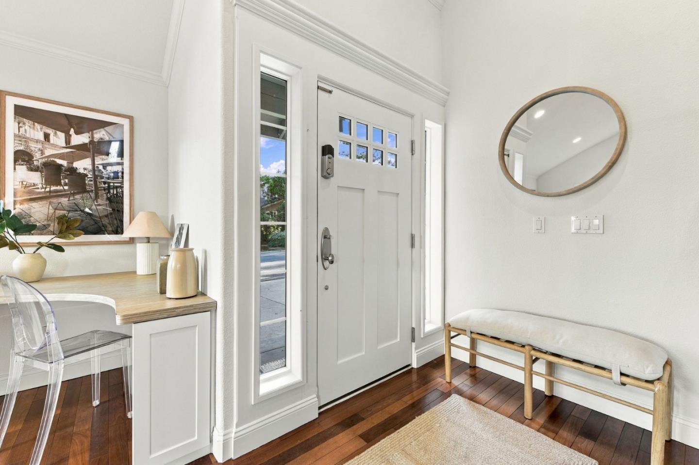 1689 Walters Avenue photo 3