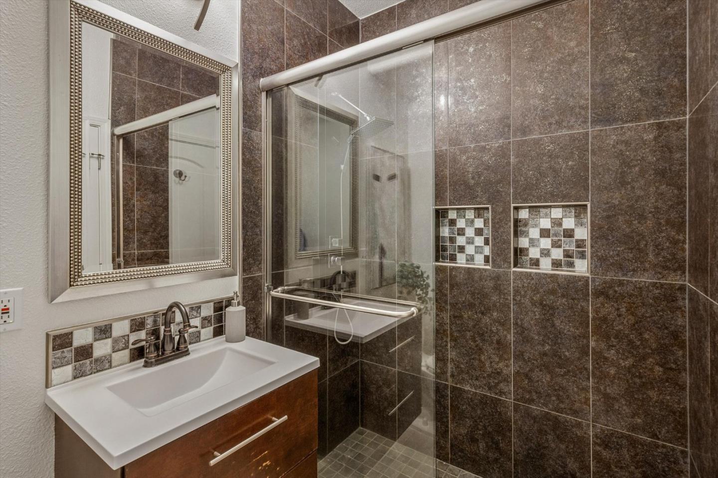 1162 Denver Drive photo 16