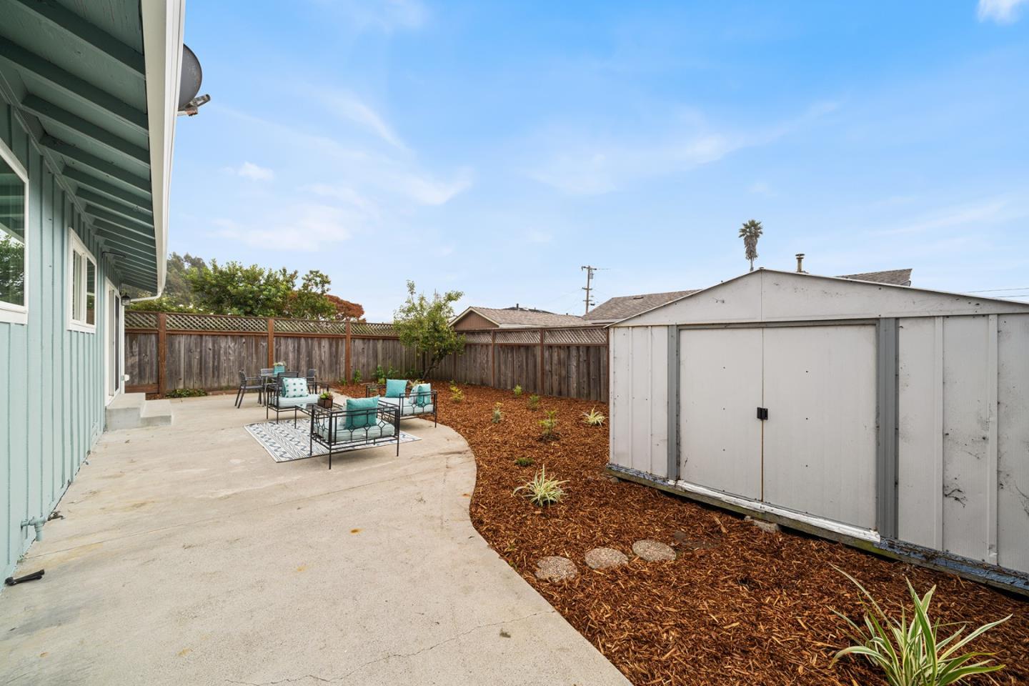 910 Golden Gate Ave Avenue photo 31
