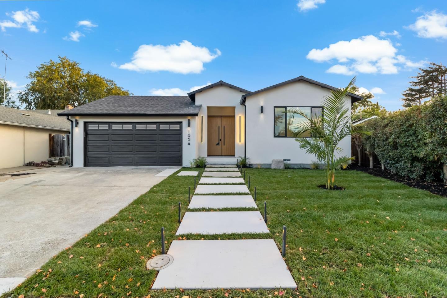 1054 Steinway Avenue photo 4