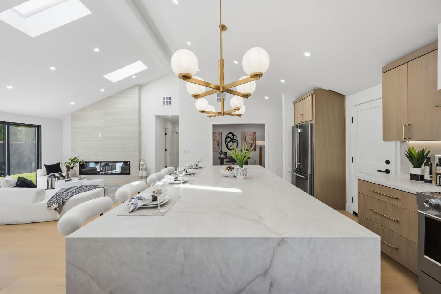 1054 Steinway Avenue photo 35