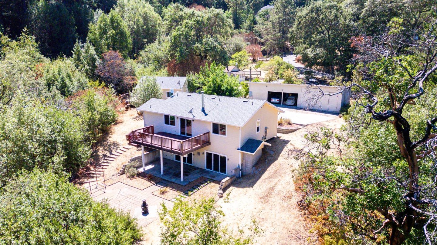 24766 Skyland Road photo 2