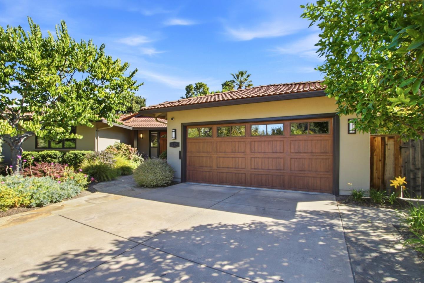 13246 Via Ranchero Court photo 2