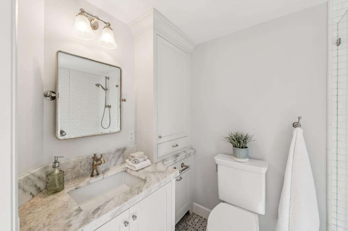 38 Alpine Avenue photo 47
