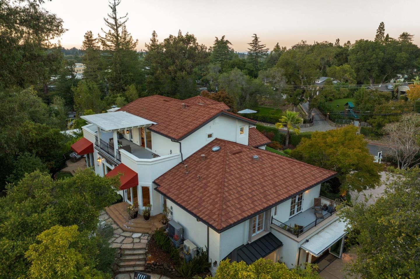 38 Alpine Avenue photo 97