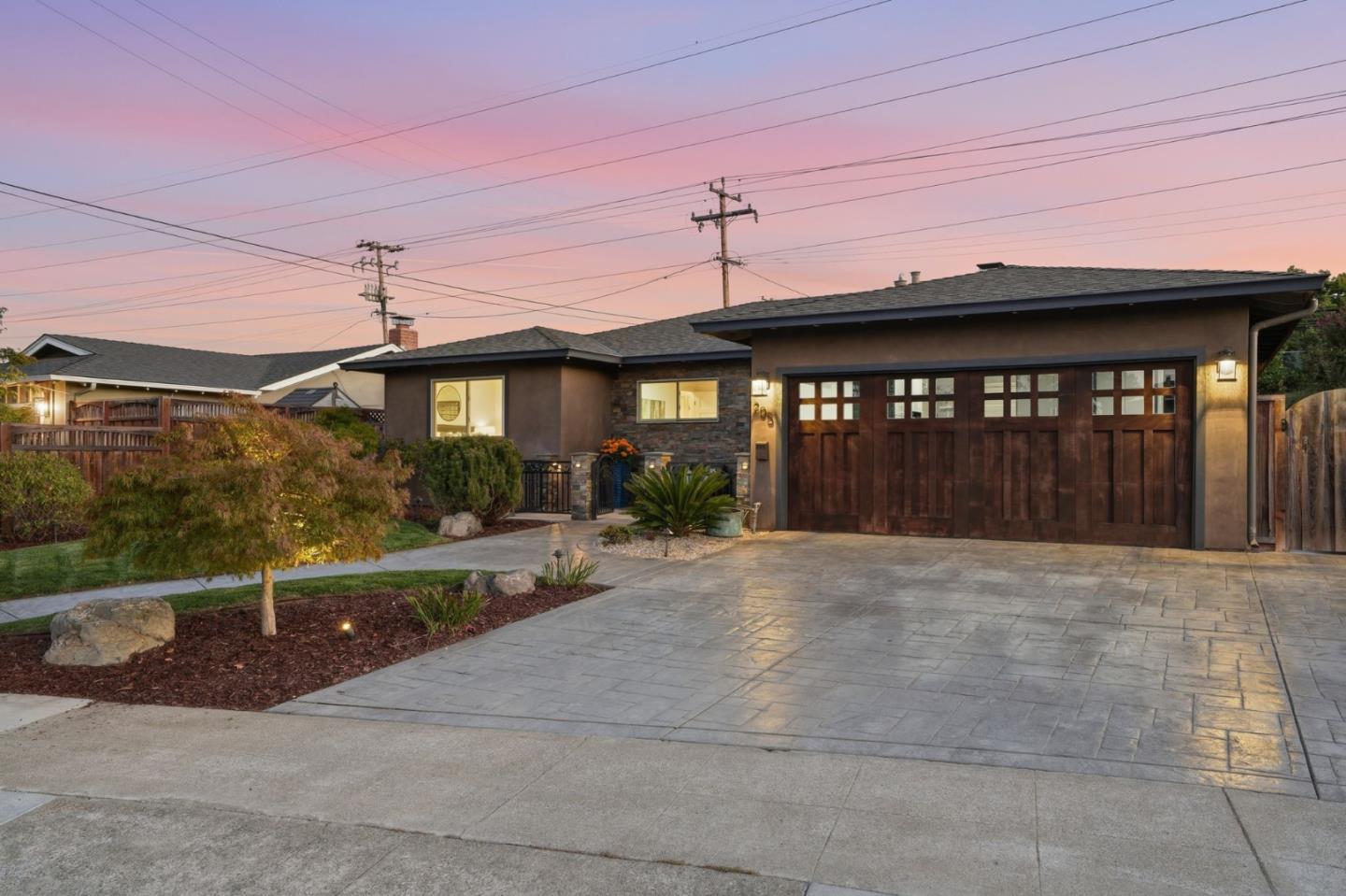 205 Gregg Drive photo 2