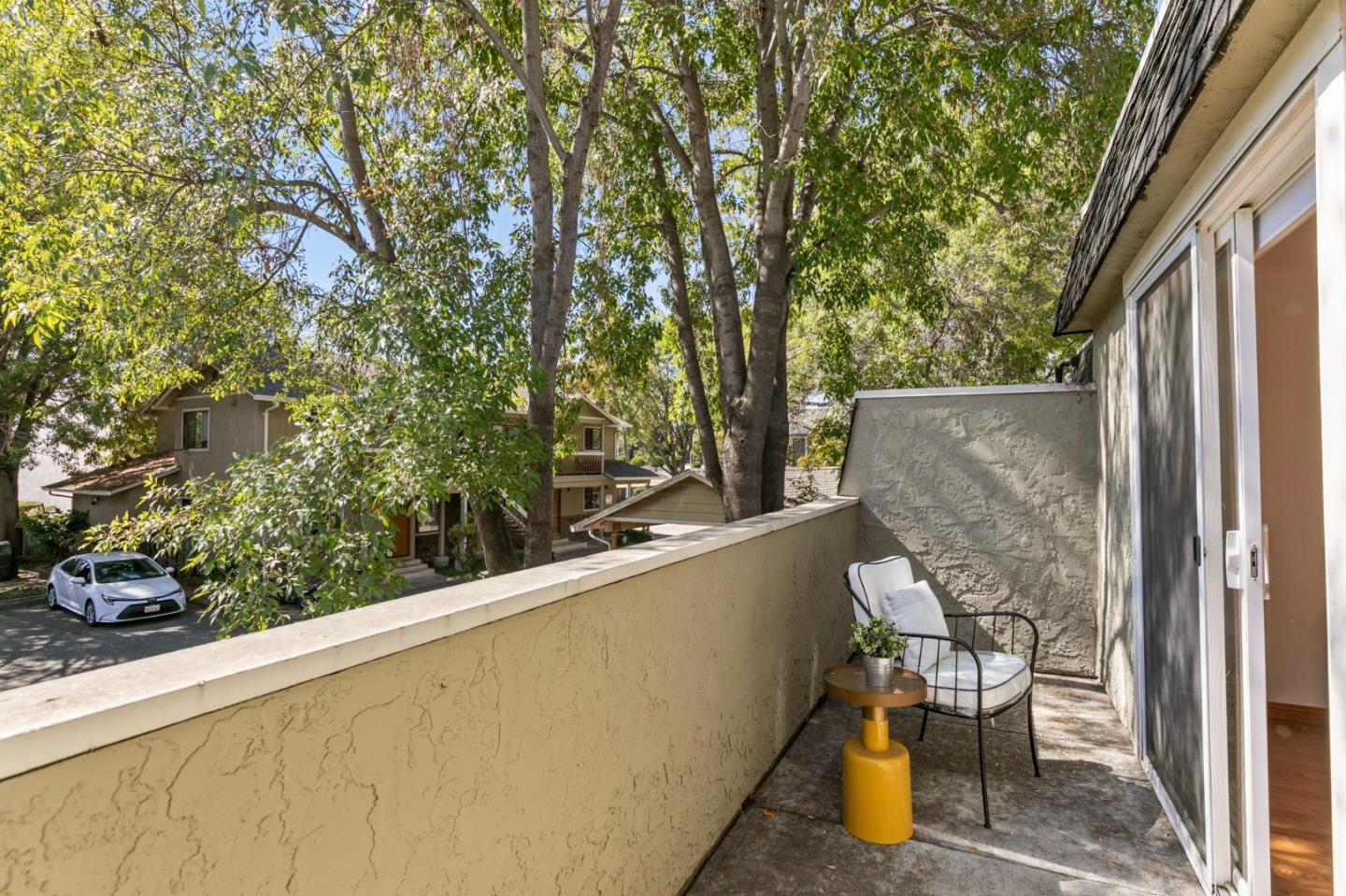 67 Dot Avenue photo 24