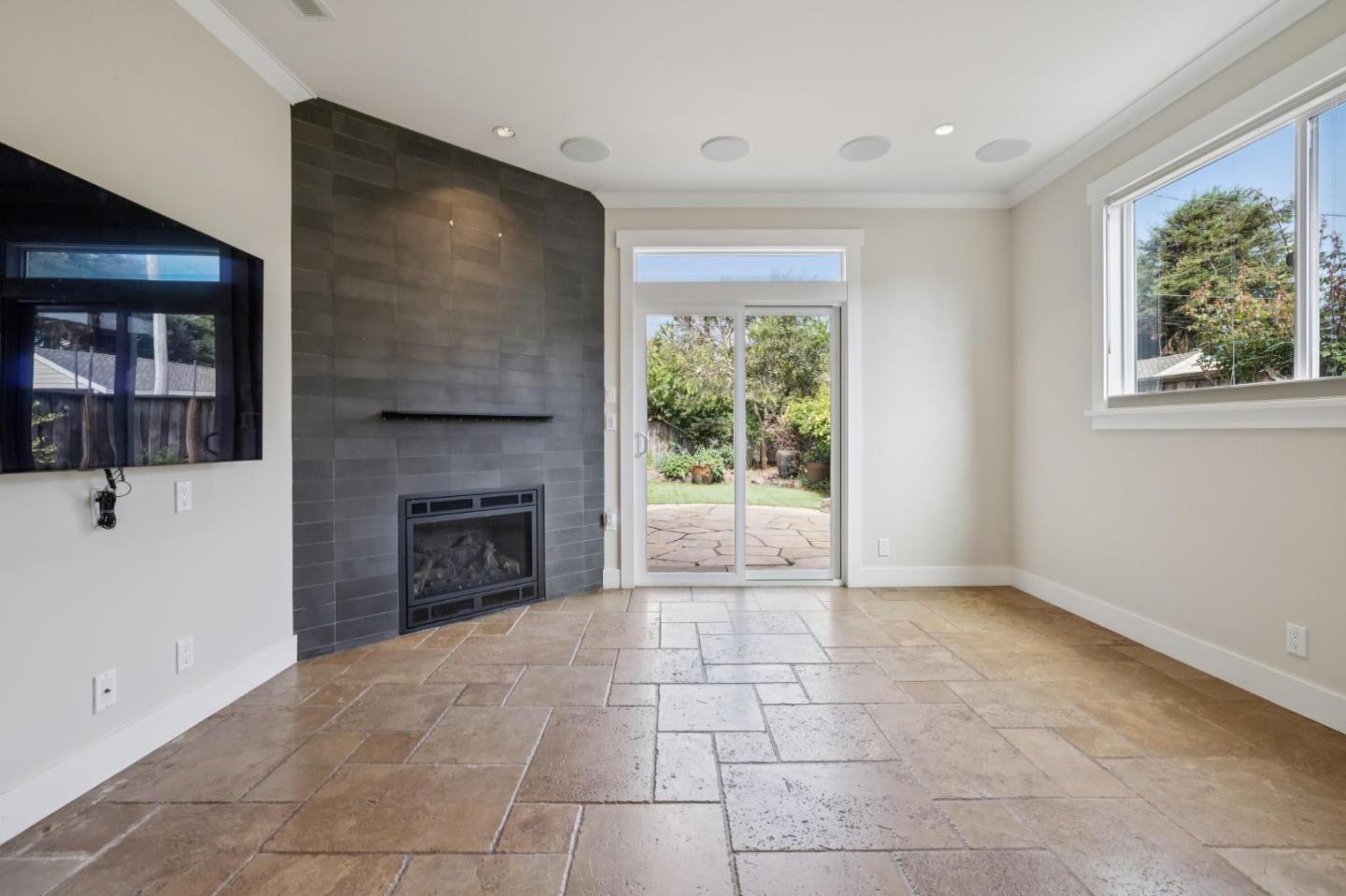611 Myrtle Street photo 14