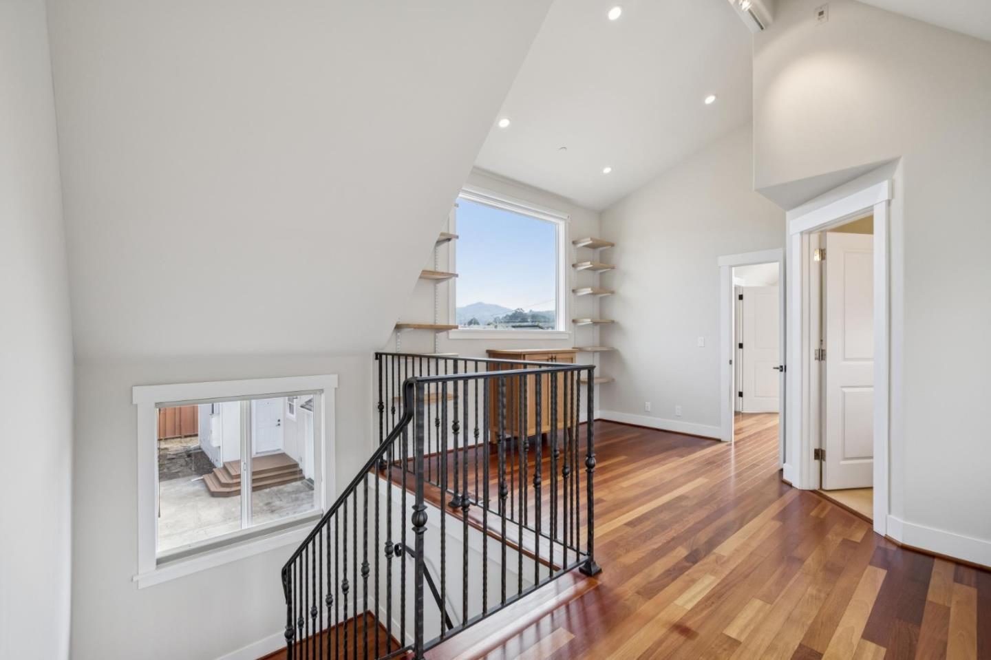 611 Myrtle Street photo 20