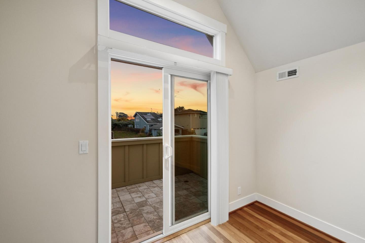 611 Myrtle Street photo 26