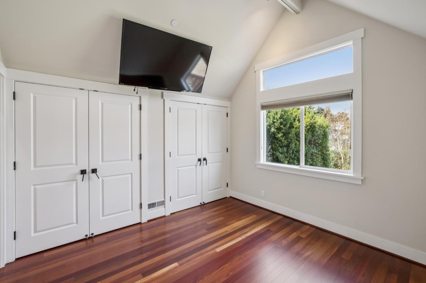 611 Myrtle Street photo 31