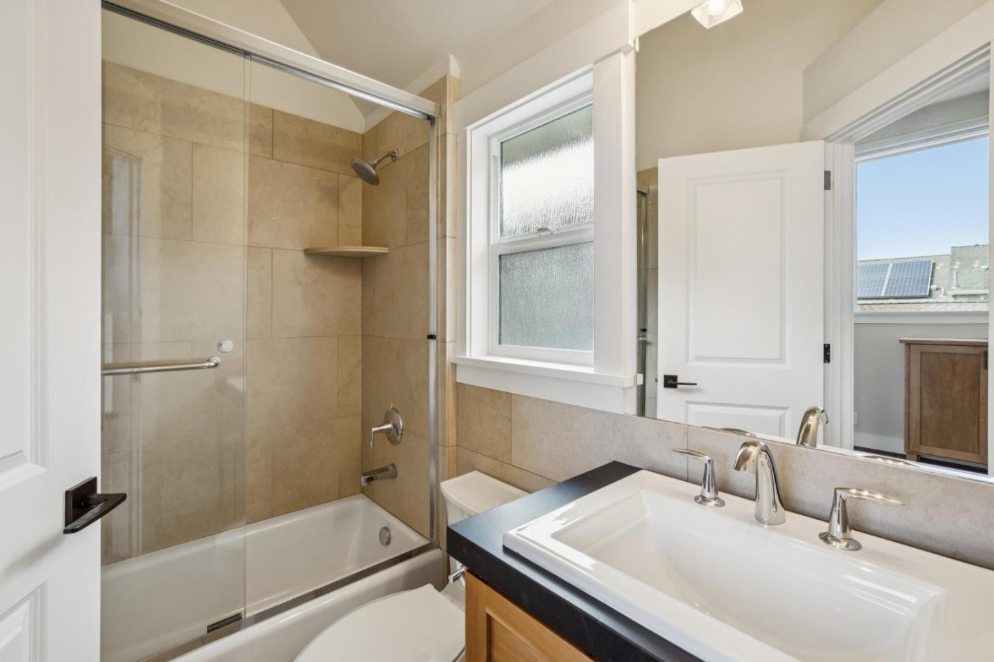 611 Myrtle Street photo 33