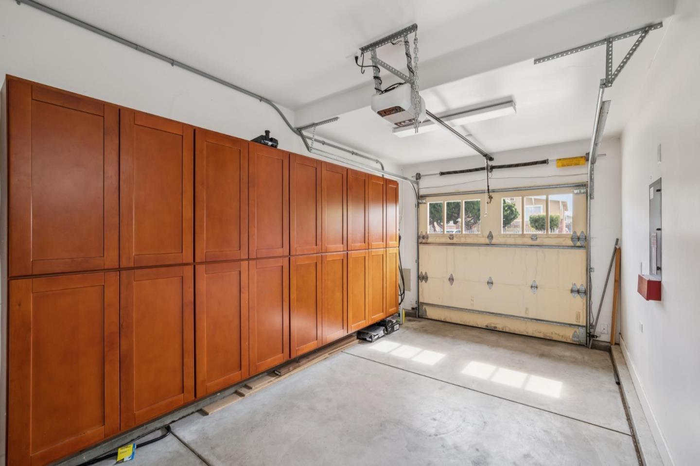 611 Myrtle Street photo 38