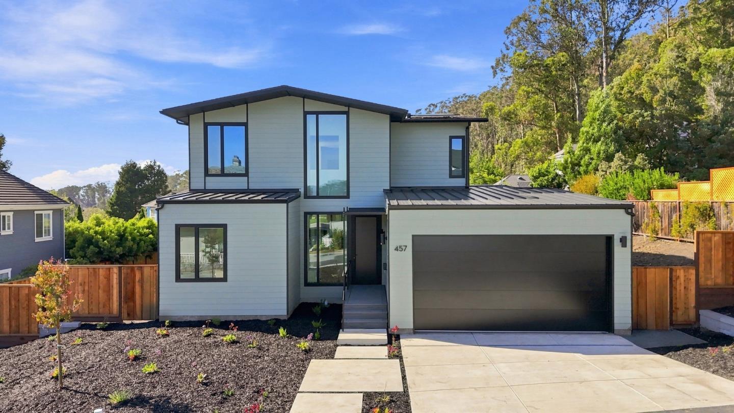 457 Coronado Avenue photo 4