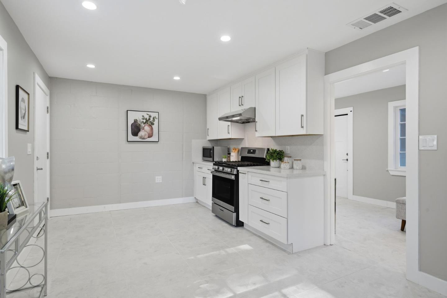 14434 Oak Street photo 11