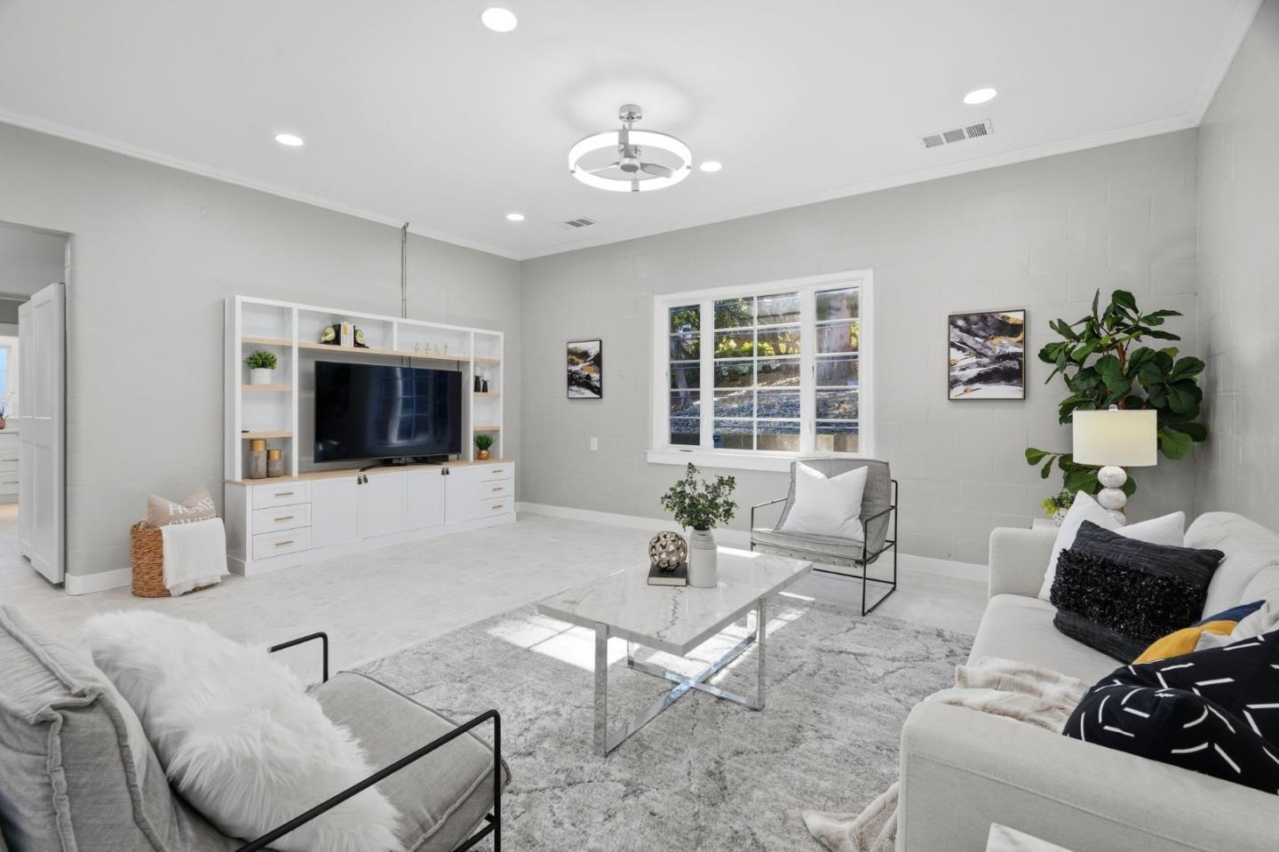 14434 Oak Street photo 9