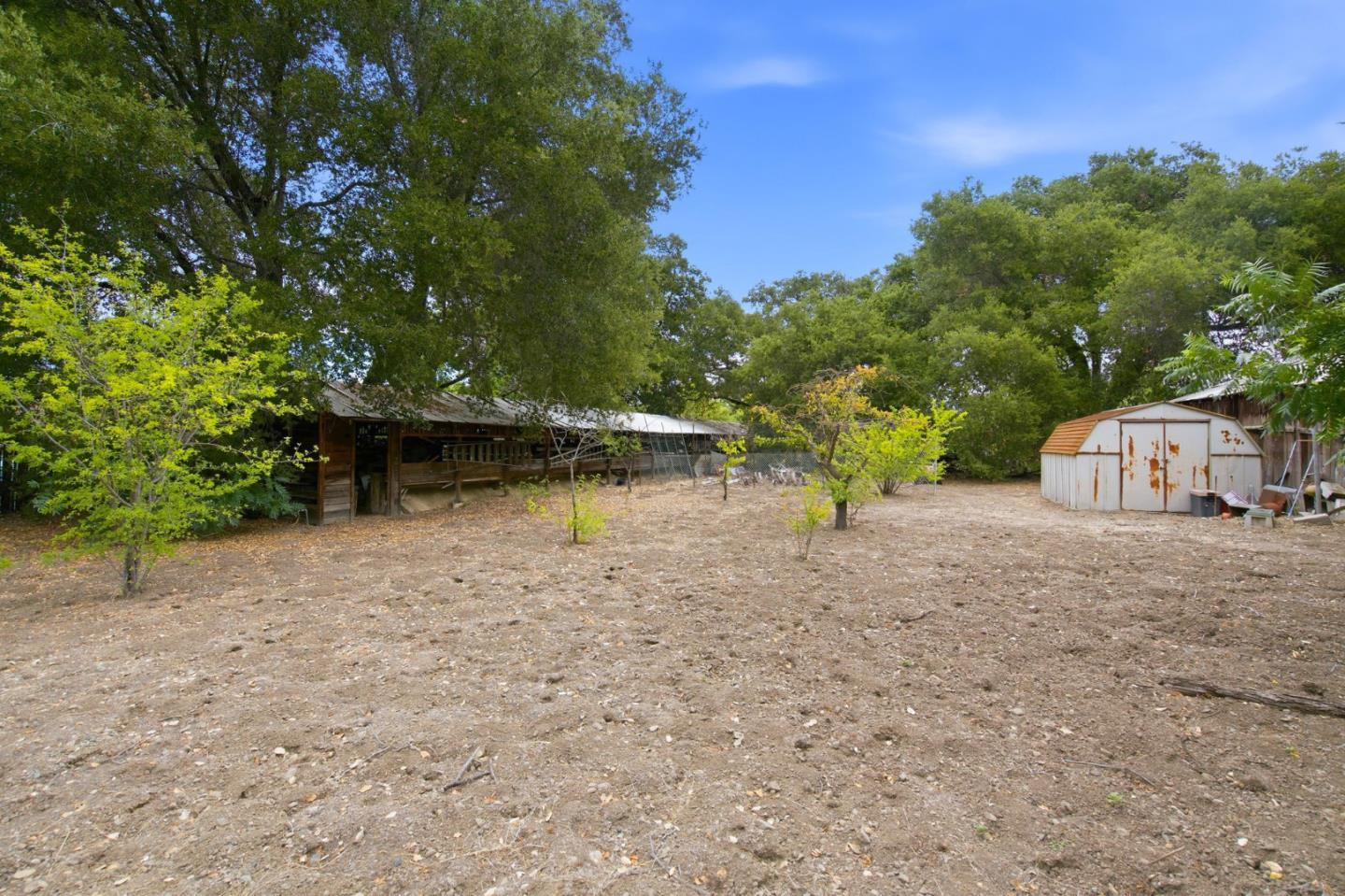 19125 Cox Avenue photo 12