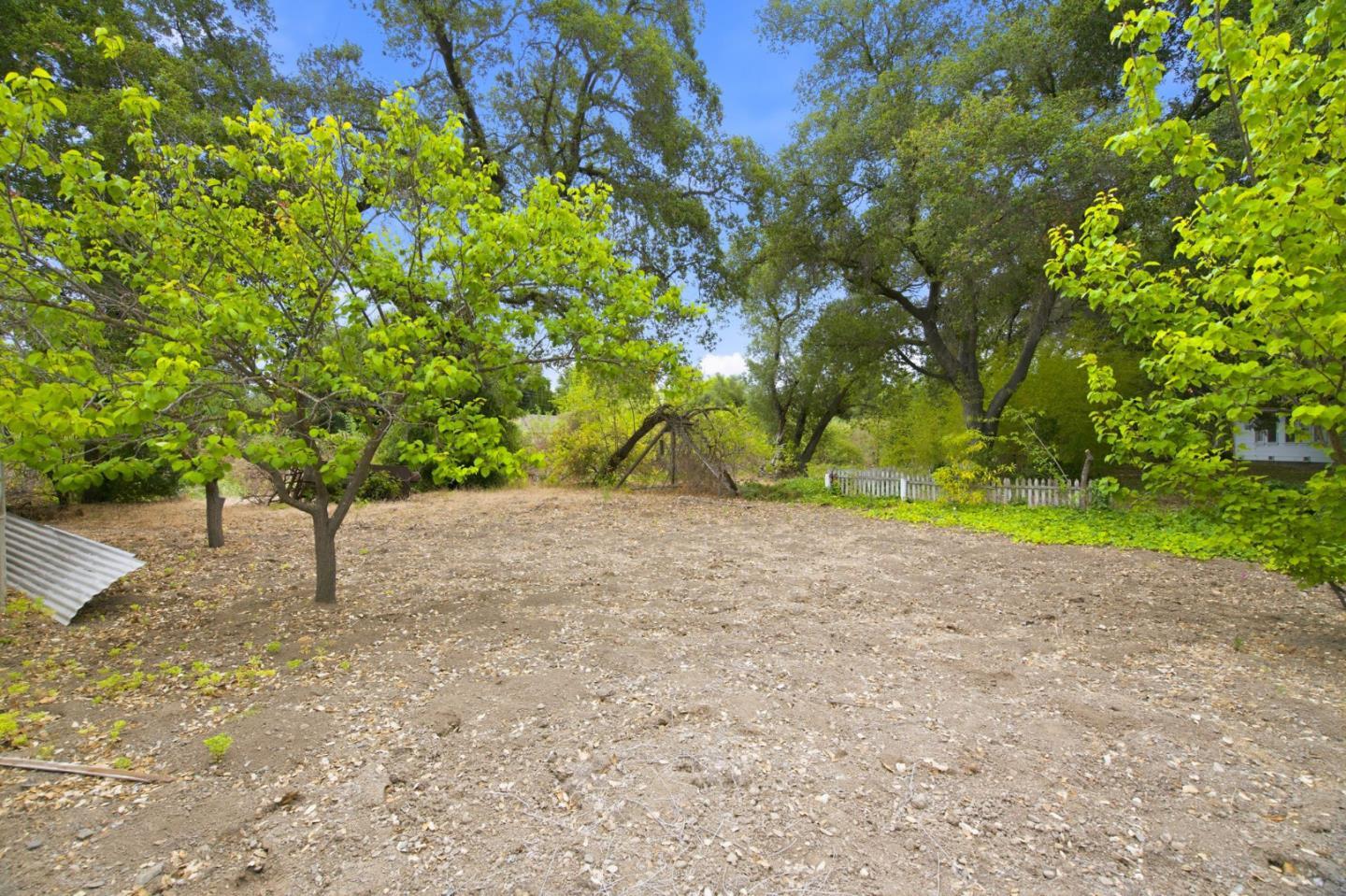 19125 Cox Avenue photo 6