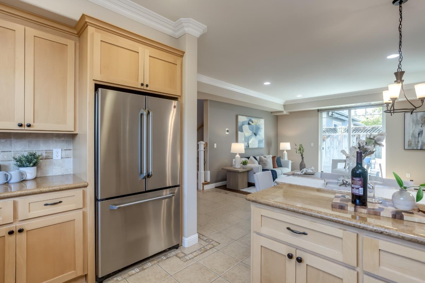 106 George Court photo 12