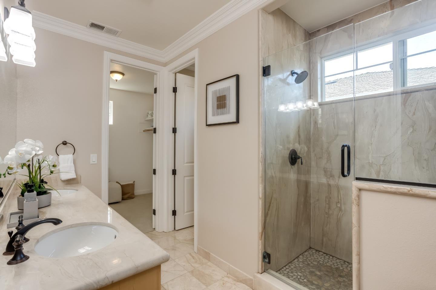 106 George Court photo 20