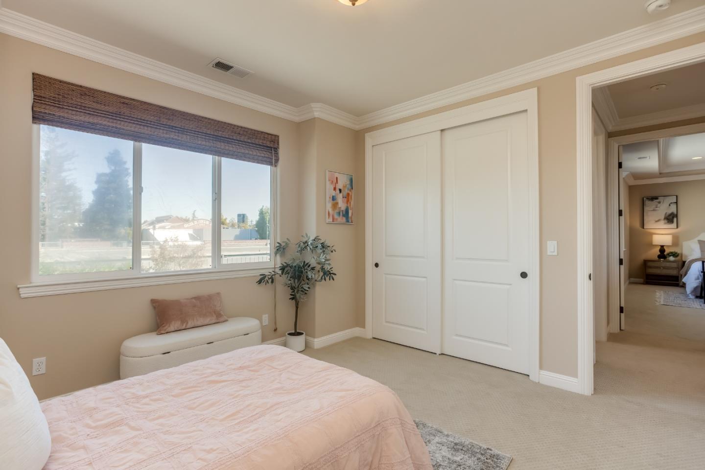 106 George Court photo 24