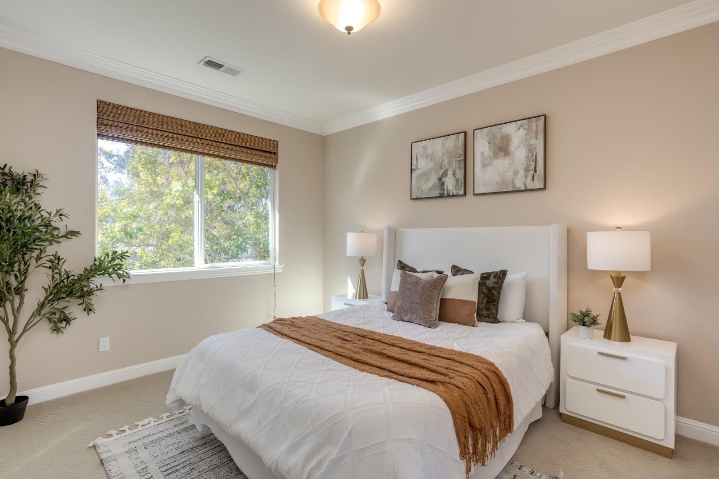 106 George Court photo 28