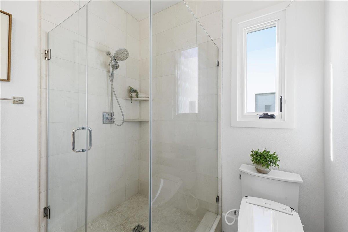 631 Allerton Loop photo 27