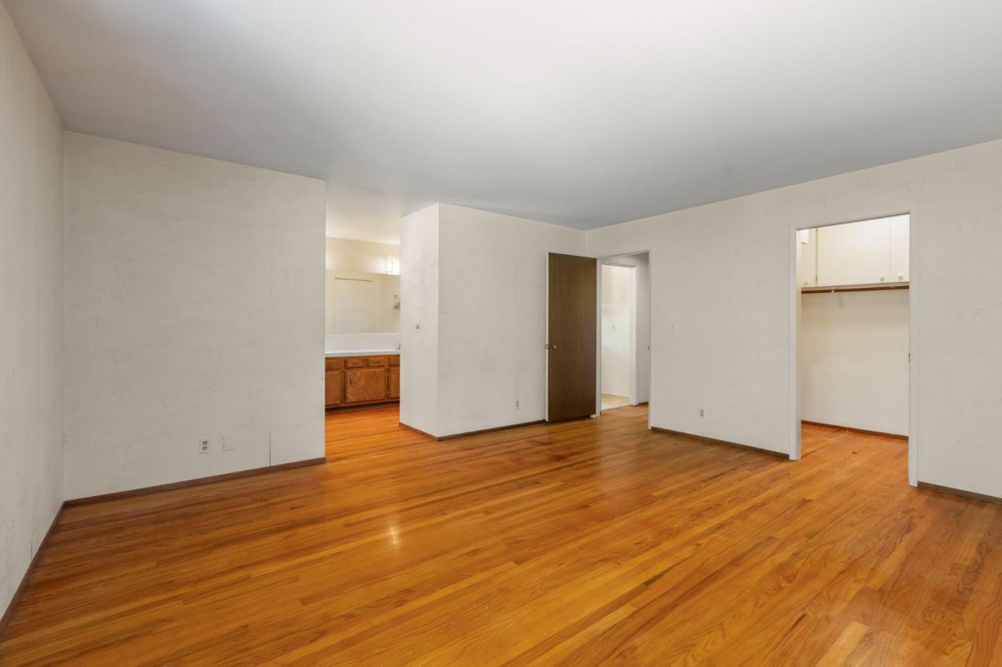 13158 Stewart Court photo 17