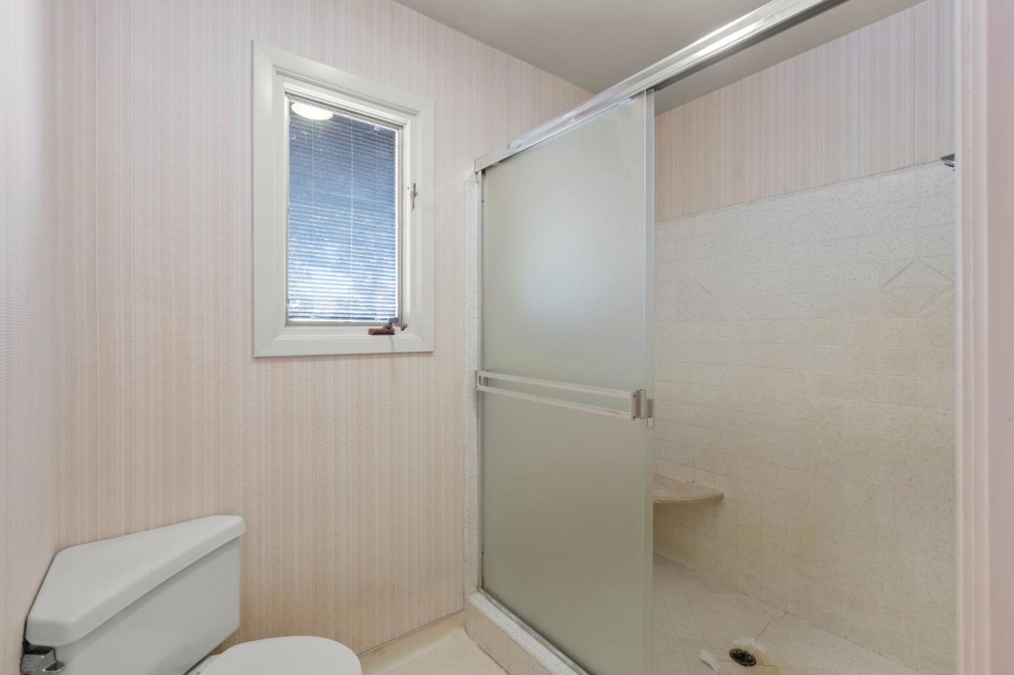 13158 Stewart Court photo 20