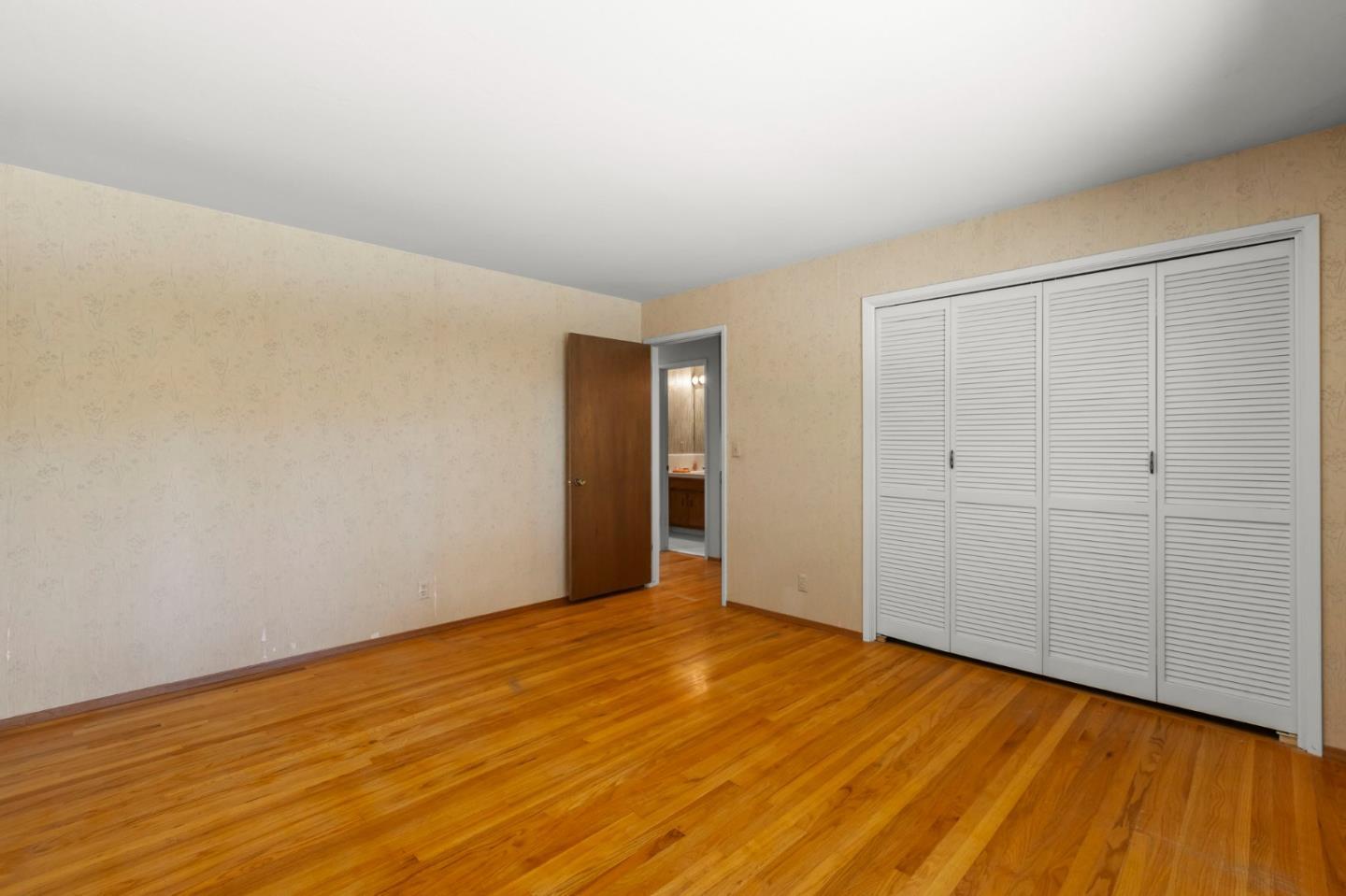 13158 Stewart Court photo 24