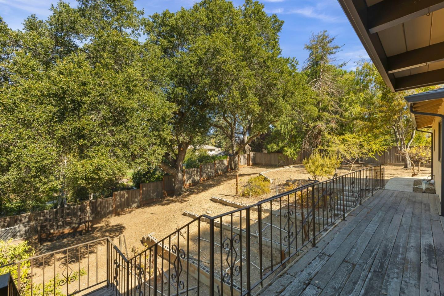 13158 Stewart Court photo 34