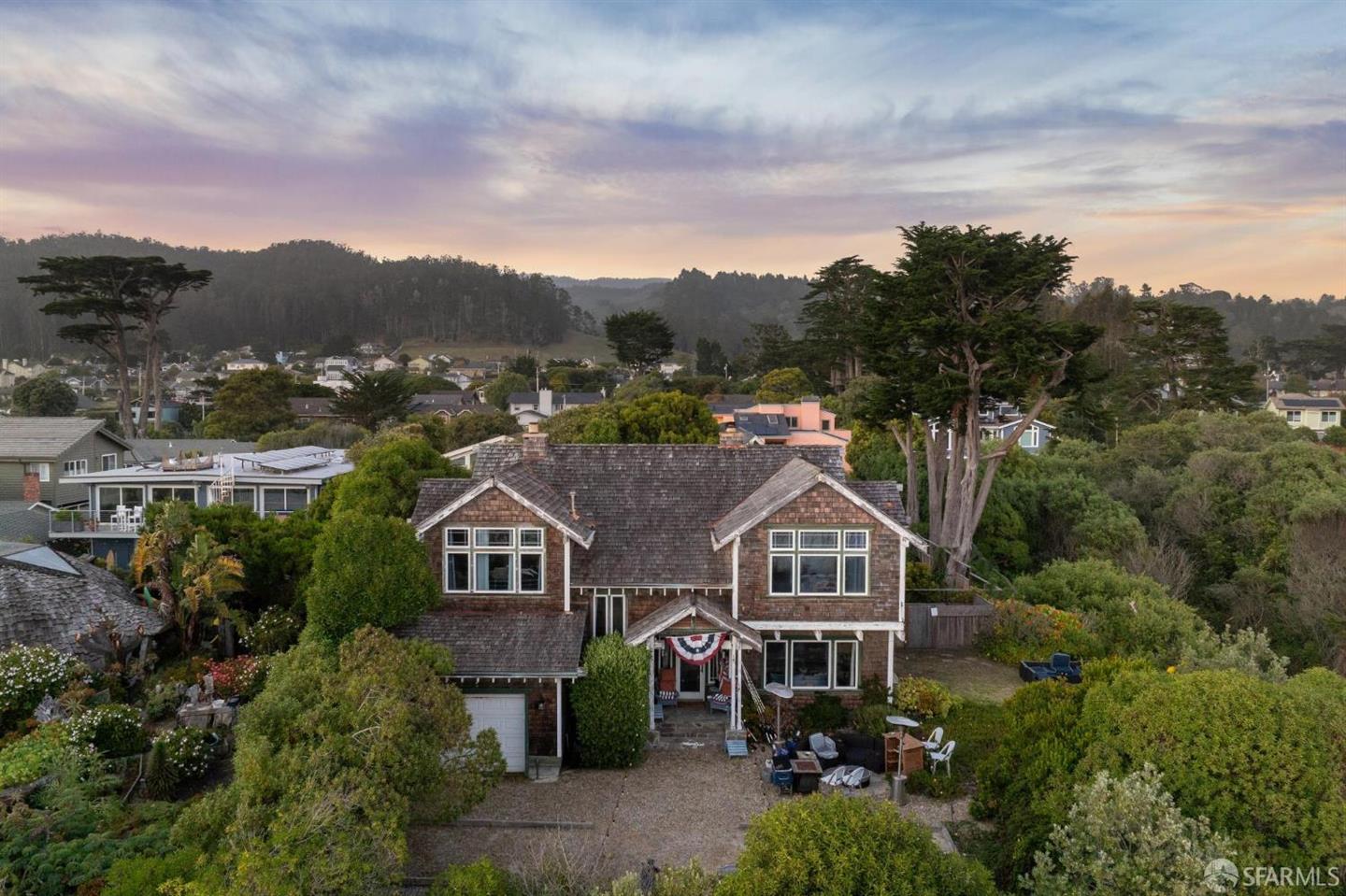 445 Mirada Rd, Half Moon Bay, CA