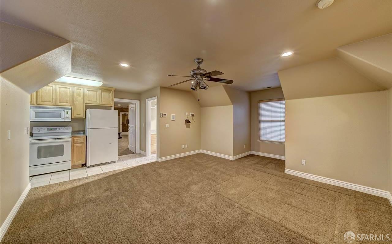 2200 Sunset Point #2210 photo 24