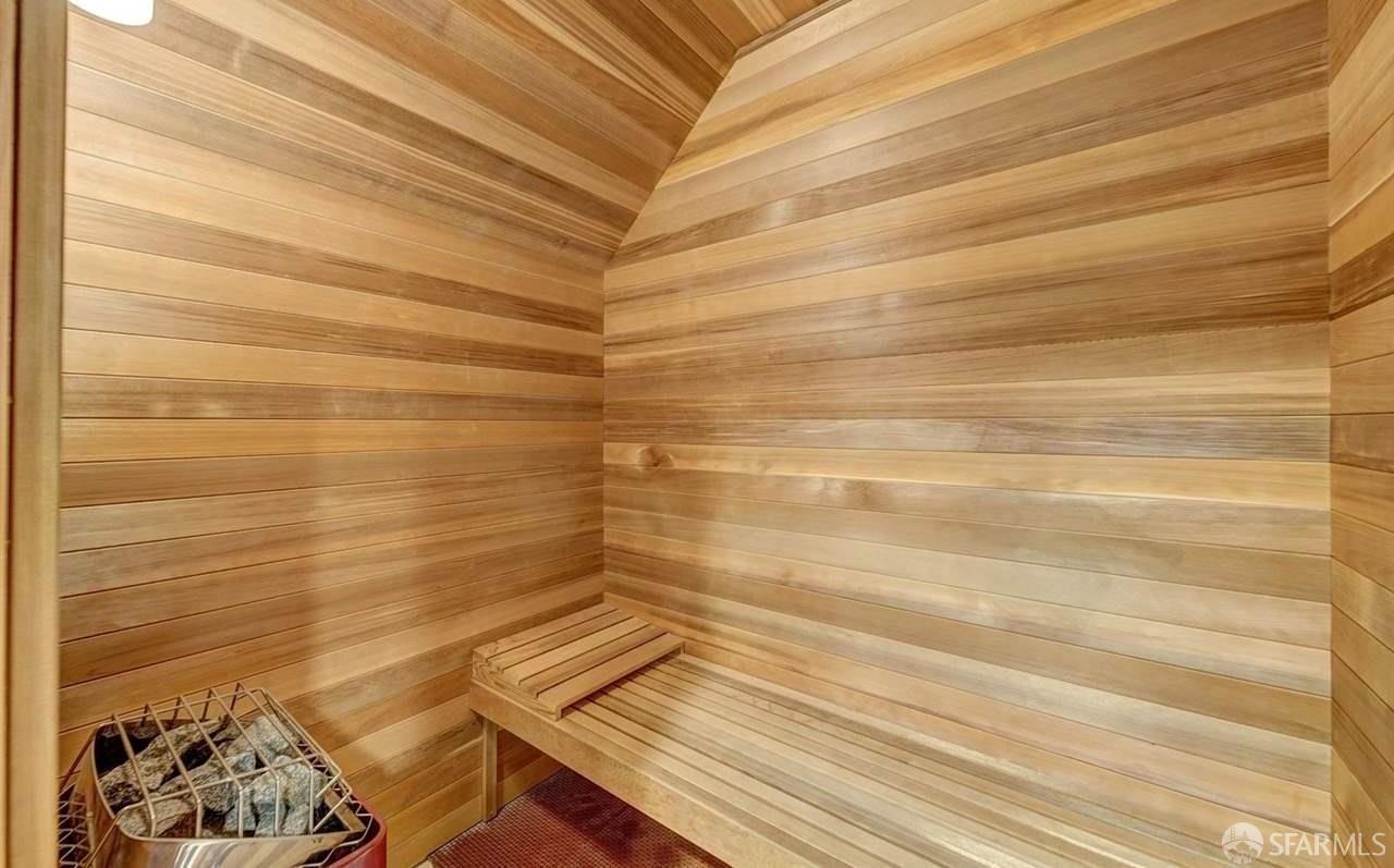 2200 Sunset Point #2210 photo 27