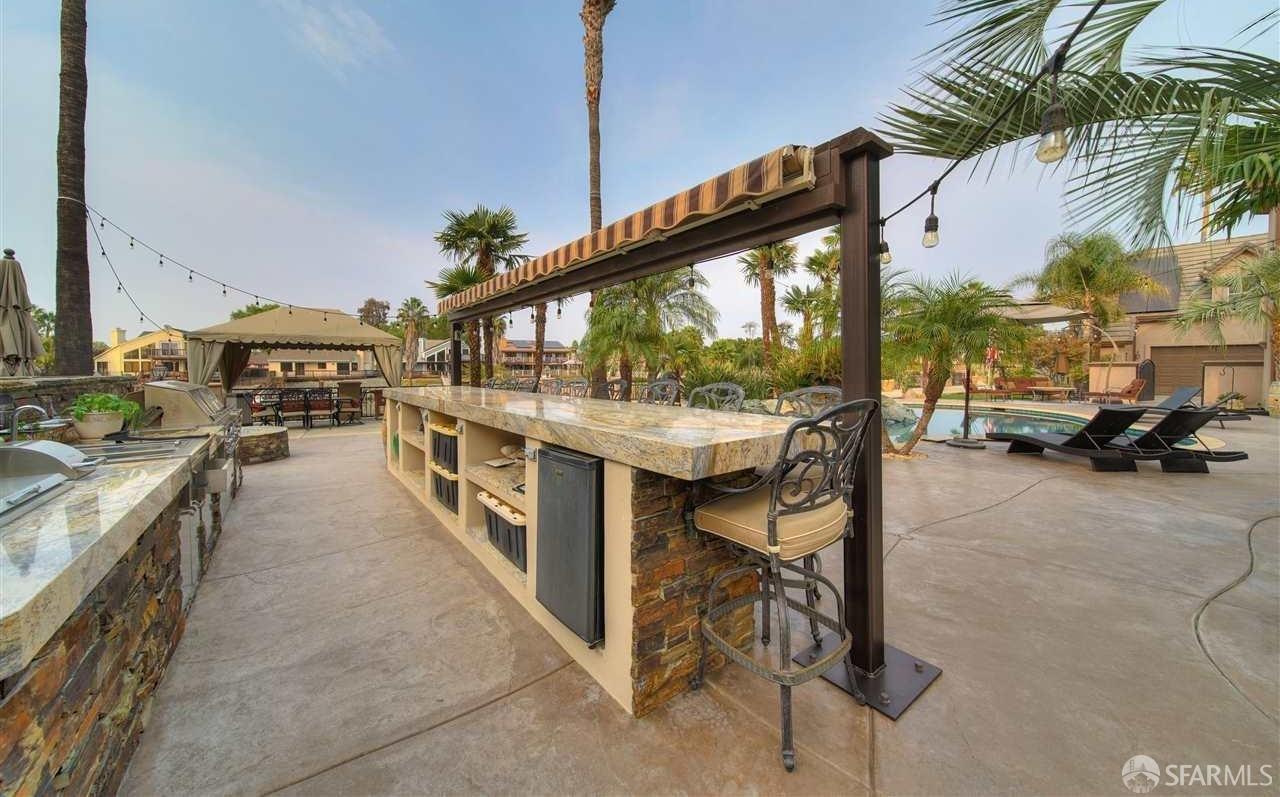 2200 Sunset Point #2210 photo 31