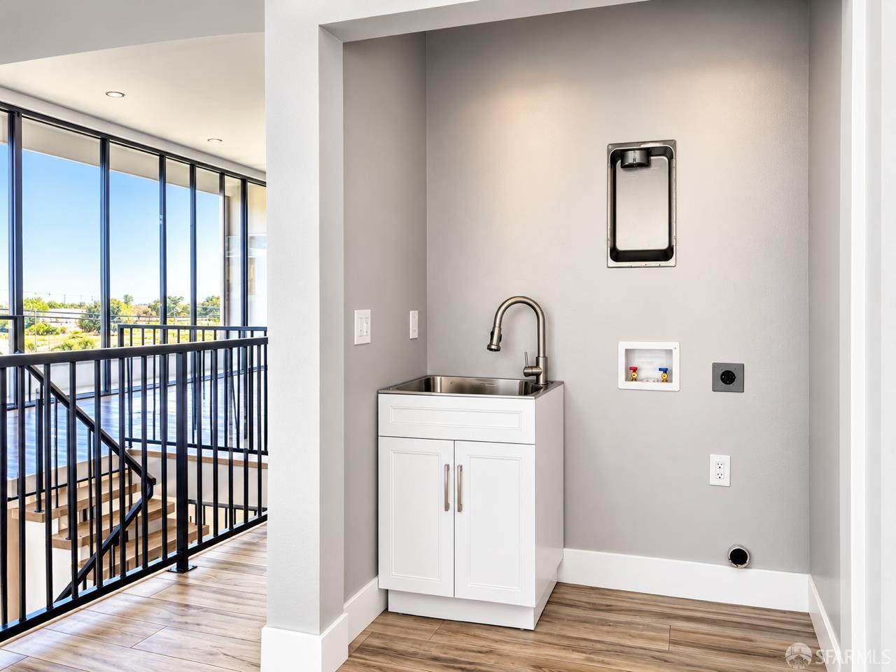 380 Medio Avenue photo 39