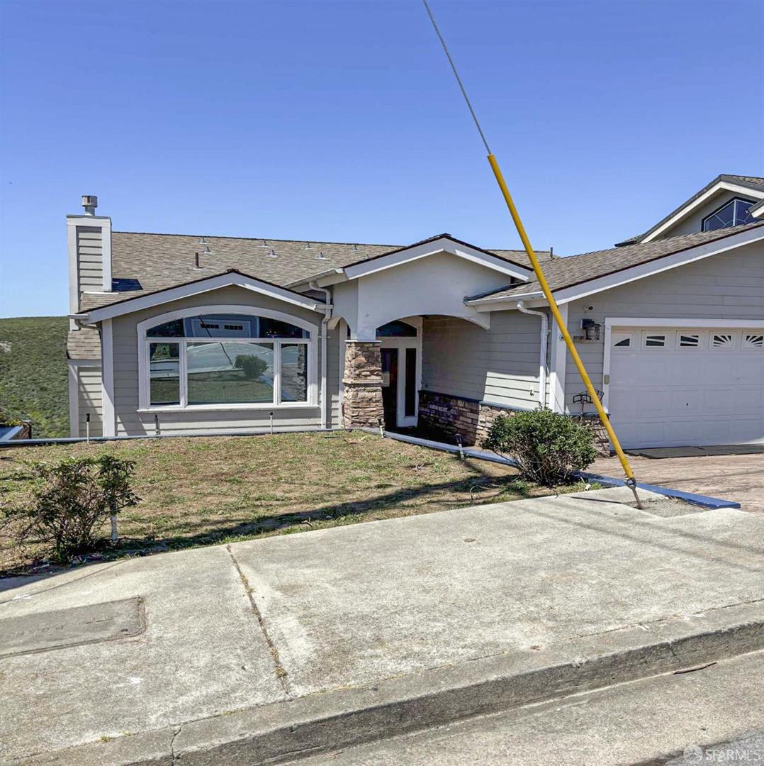 727 El Granada Boulevard, Half Moon Bay, CA 94019