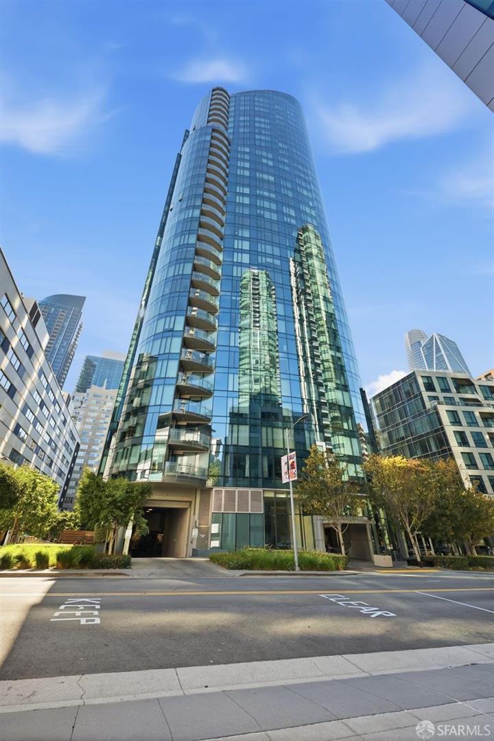 338 Main Street #D20H, San Francisco, from the MLS listing