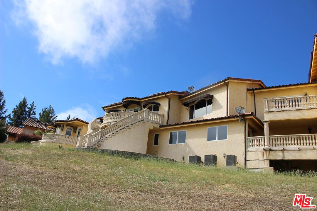 26985 Loma Prieta Way photo 4